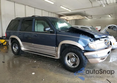 1998 Ford Explorer из США, поврежденный, VIN 1FMZU34E8WUA62410